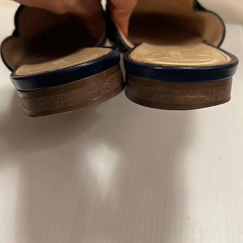 J Crew Leather Patent Navy Mules Loafers with Tassel size 9.5 - gently used - Picture 8 of 15